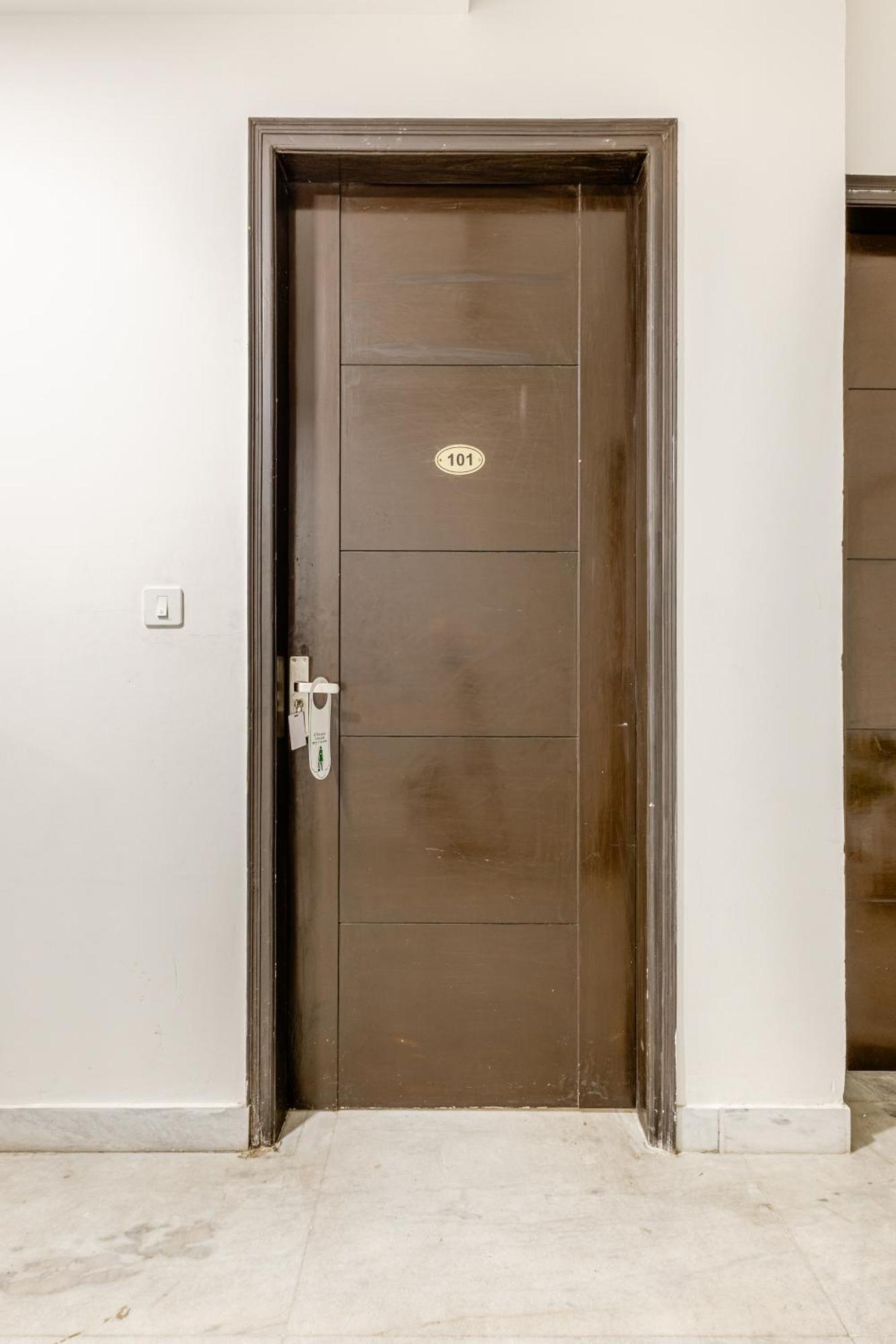 Lime Tree Service Apartment Golf Course Road, Gurgaon Buitenkant foto